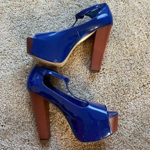 Glaze platform t-strap patent leather chunky heels